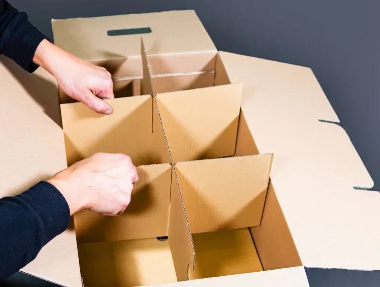 What is a double-wall shipping box? 7 What is a double-wall shipping box?