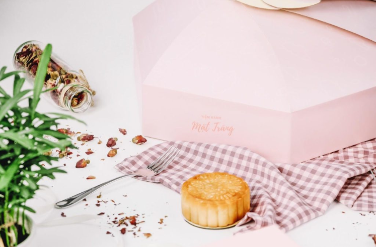 What Material Is Best for Gift Packaging Boxes? A Guide to Common Packaging Material Choices 1 What Material Is Best for Gift Packaging Boxes? A Guide to Common Packaging Material Choices