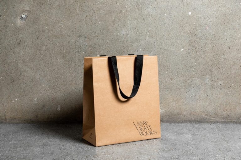 Custom Paper Shopping Bags for Clothing, Eco-Friendly Paper Bags for Apparel, Stylish Clothing Paper Shopping Bags, Durable Paper Bags for Clothes, Versatile Clothing Paper Shopping Bags