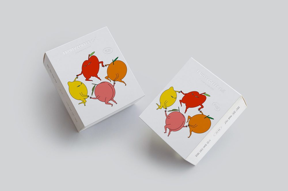 1734465457_Custom-Fruity-Packaging-Celebrate-Summer-with-Irresistible-Gift-Boxes.jpg