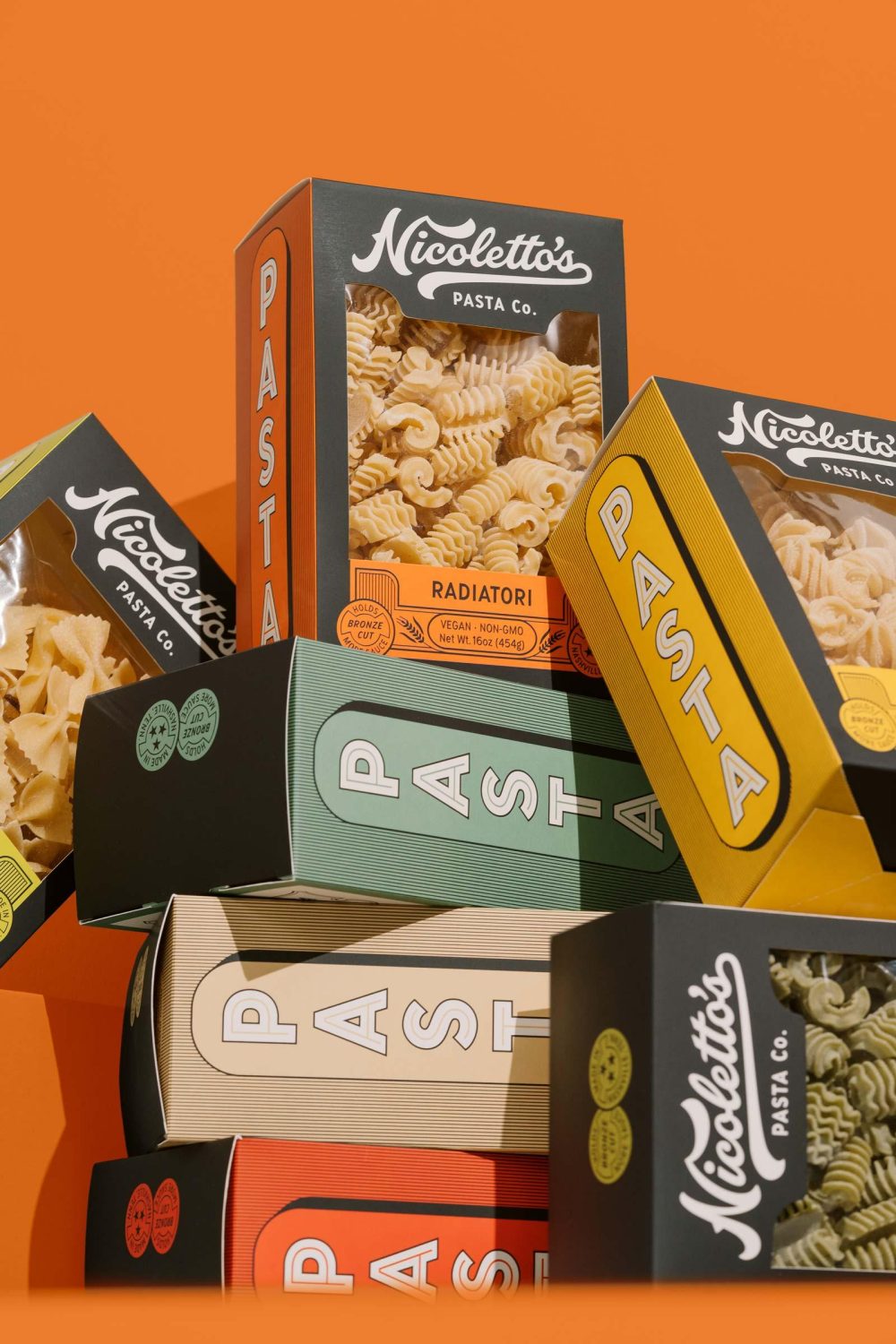 1734515713_Custom-Pasta-Packaging-Transforming-Boxes-into-Culinary-Treasures.jpg