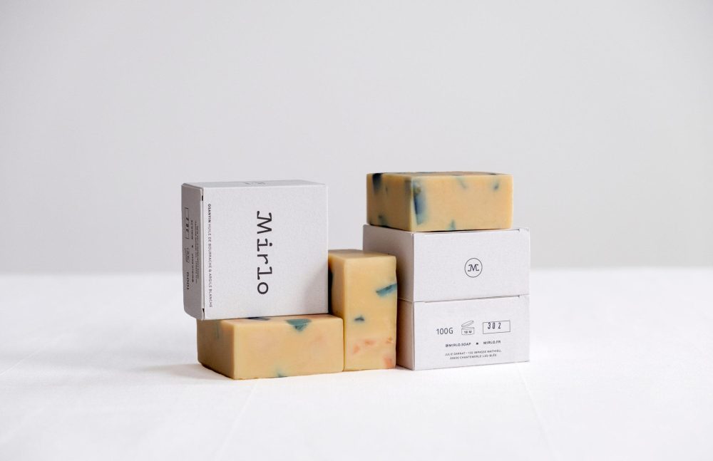 1734565181_Custom-Soap-Packaging-Elevate-Your-Experience-with-Beautiful-Boxes.jpg