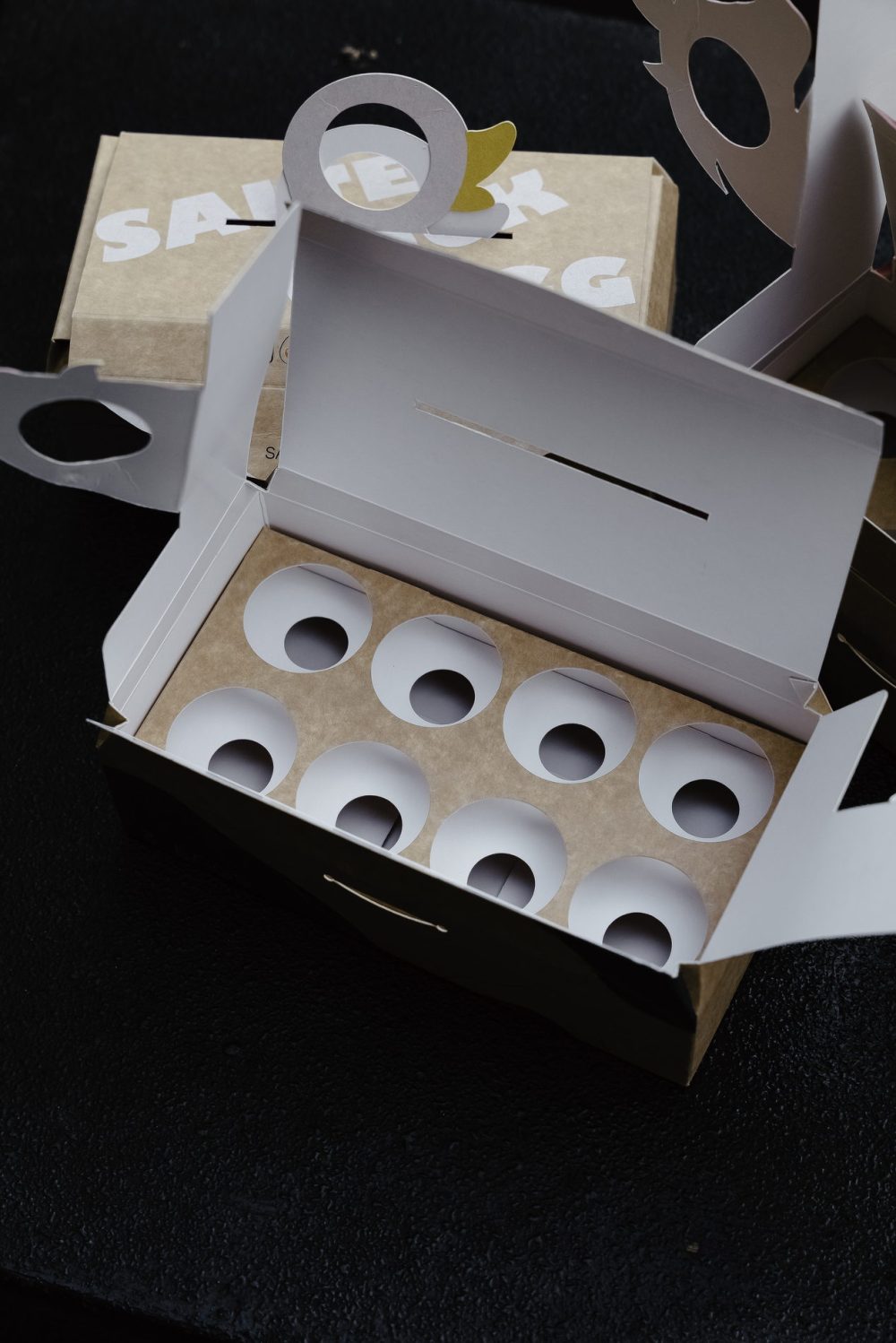 1734675320_Custom-Egg-Packaging-Innovative-Design-Reducing-Waste-with-Boxes.jpg