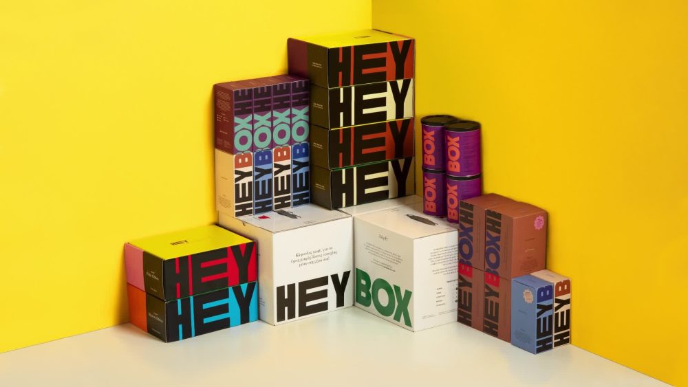 1734906166_Custom-Coffee-Packaging-Experience-Unique-Flavors-with-HeyBox.jpg