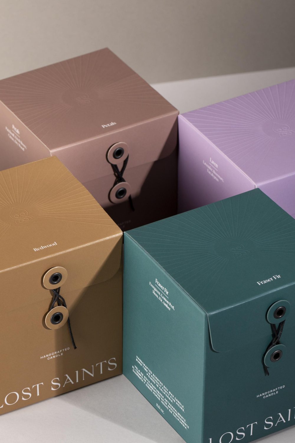 1735044579_Custom-Candle-Packaging-Elevate-Your-Brand-with-Unique-Boxes.jpg