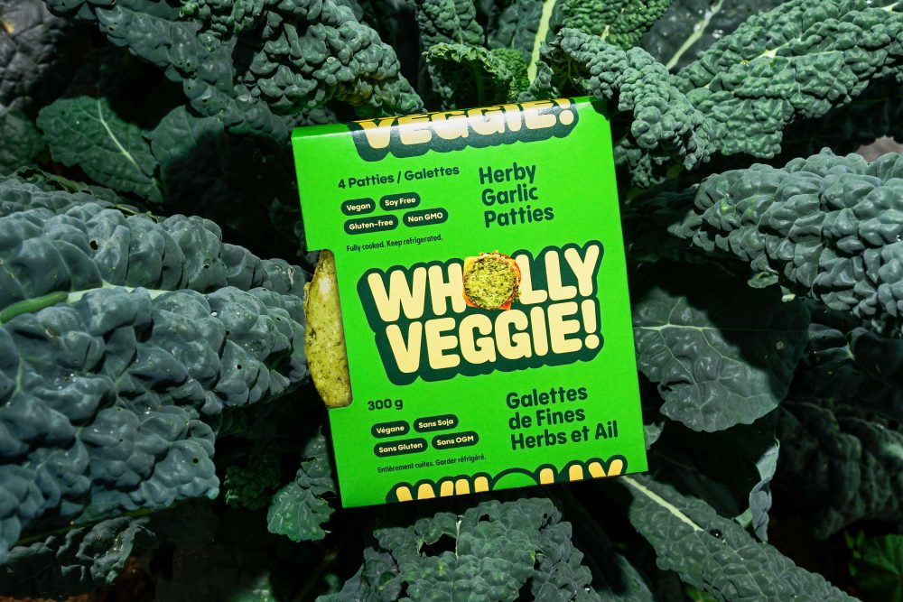 1735169855_Custom-Veggie-Packaging-Elevate-Your-Snacks-with-Wholly-Veggie-Boxes.jpg