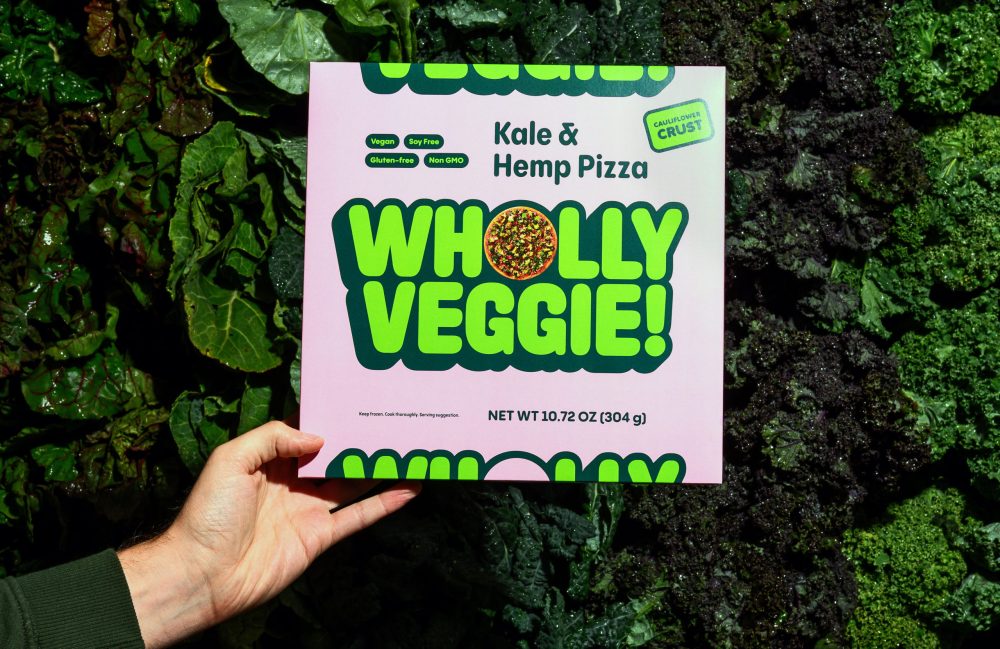 1735169859_Custom-Veggie-Packaging-Elevate-Your-Snacks-with-Wholly-Veggie-Boxes.jpg