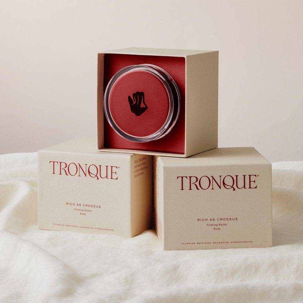 1735223215_Custom-Tronque-Packaging-Elevate-Your-Routine-with-Luxurious-Boxes.png