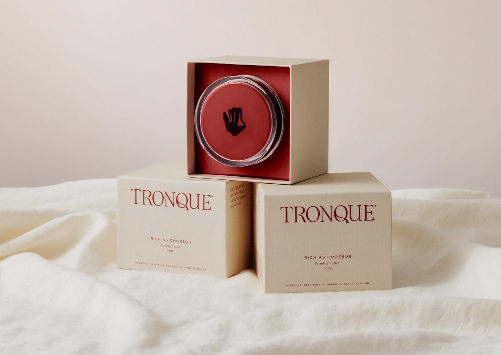 1735223215_Custom-Tronque-Packaging-Elevate-Your-Routine-with-Luxurious-Boxes.png