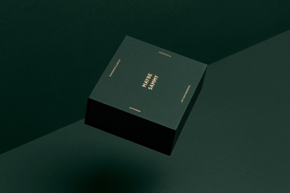 1735231846_Custom-Cocktail-Packaging-Elevate-Your-Brand-with-Bespoke-Boxes.jpg