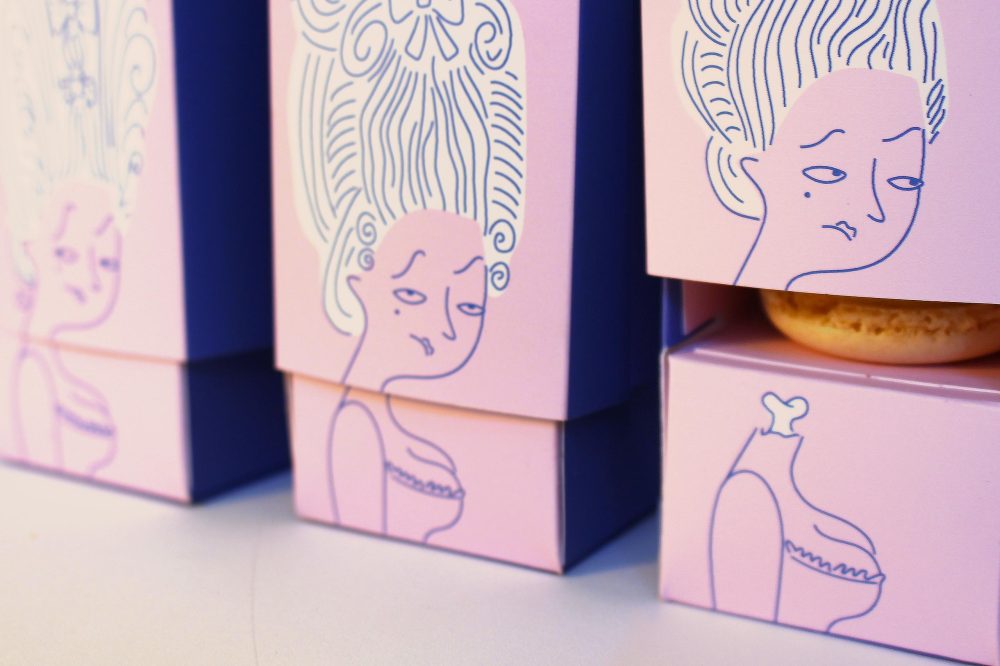 1735623528_Custom-Macaron-Packaging-Indulge-in-Delicious-Boxes-of-Joy.jpg