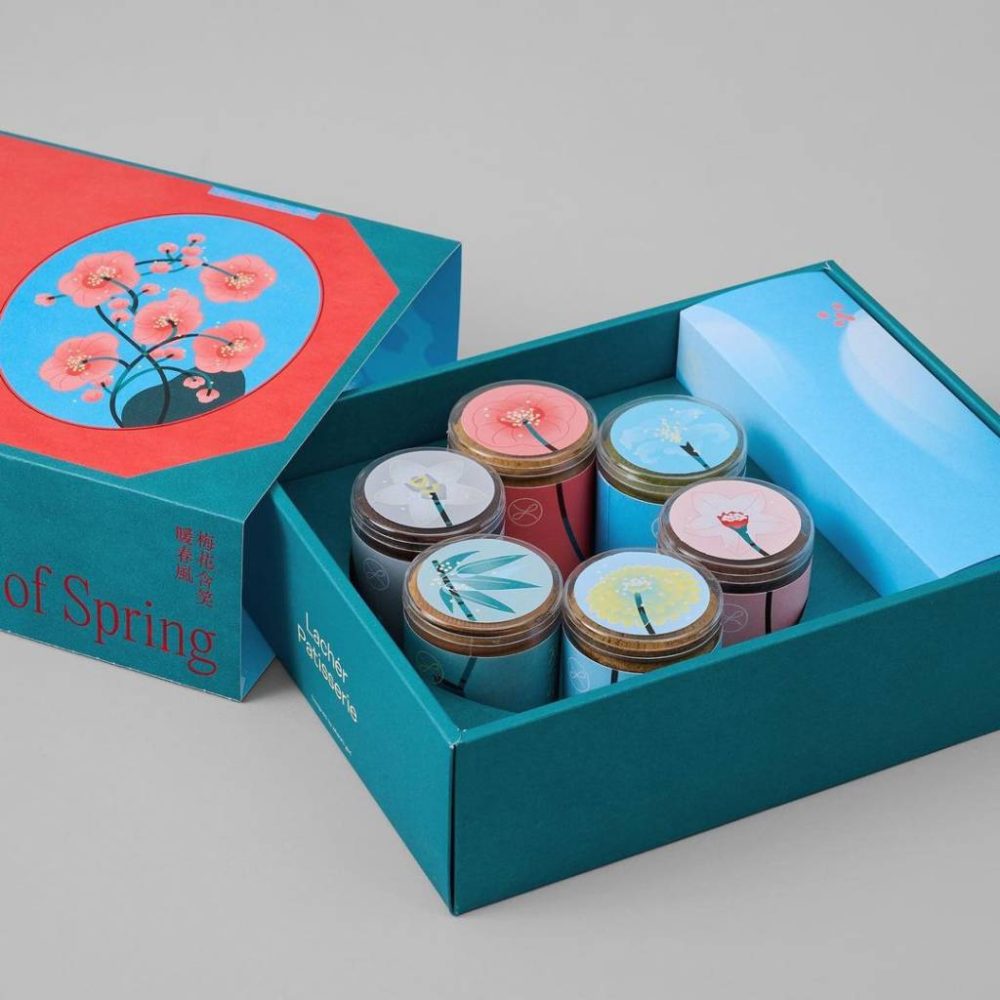 Custom Blossom Packaging: Embrace Nature with Vibrant Boxes!