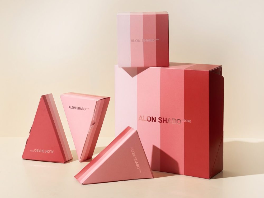 Custom Pastry Packaging: Elevating Boxes to Elegant Artistry!