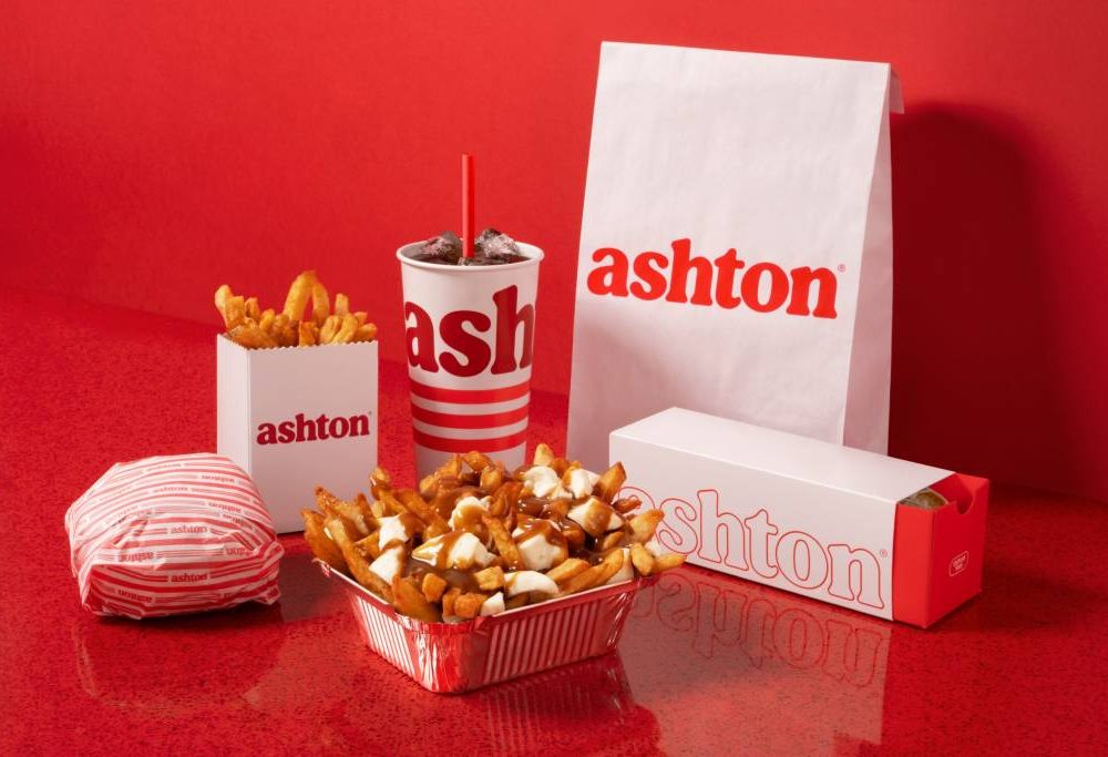 Custom Poutine Packaging: Elevate Your Experience with Bold Boxes!