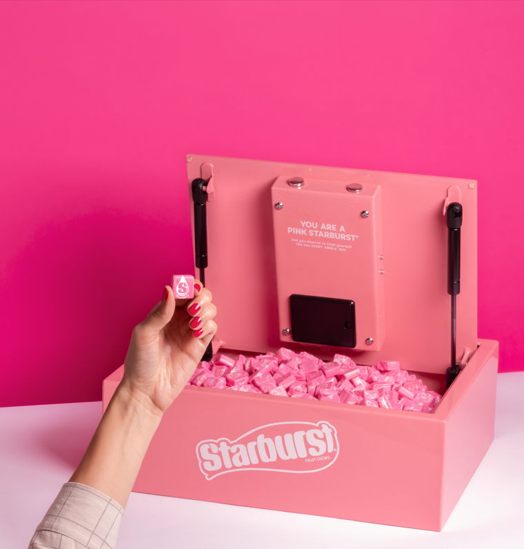 Custom-STARBURST-Packaging-Unlock-Joy-with-Pink-Boxes.png