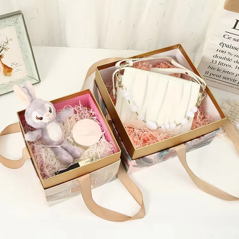 Custom_Luxury_Rigid_Cardboard_Packaging_Paper_Gift_Box_with_Handles_-_Cosmeti (1)