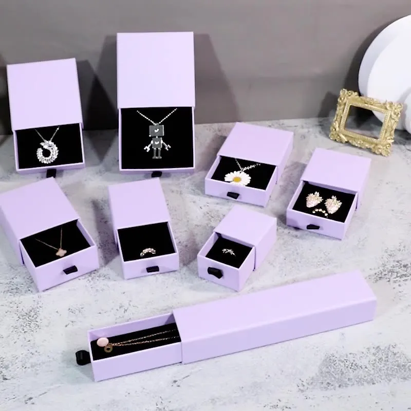 Ready_Stock_Paper_Gift_Box_Logo_Custom_8_Sizes_12_Colors_Jewelr (1)