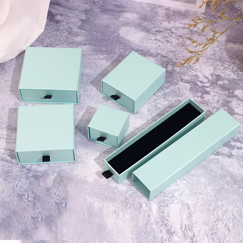 Ready_Stock_Paper_Gift_Box_Logo_Custom_8_Sizes_12_Colors_Jewelr (2)