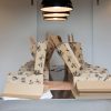 inke_packaging_Packing_orders_with_@astrovino_Instagram标